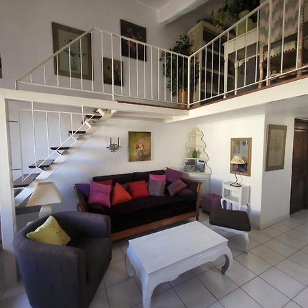 Appartement Au Coeur De La Sorgue LʼIsle-sur-la-Sorgue Exterior foto
