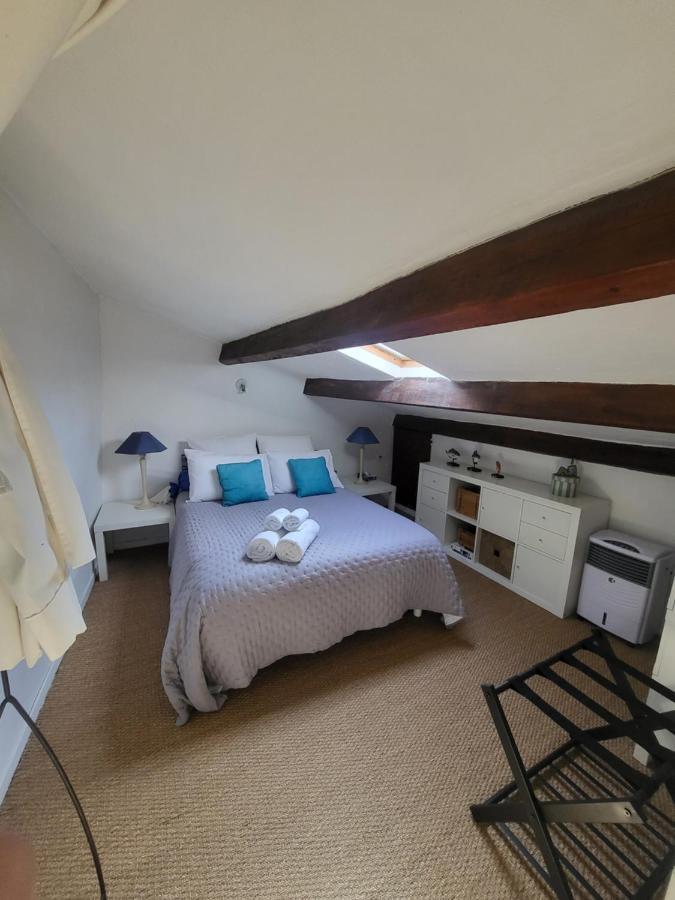 Appartement Au Coeur De La Sorgue LʼIsle-sur-la-Sorgue Exterior foto